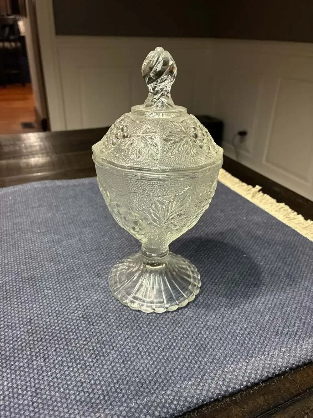 Vintage Indiana Glass Harvest Grape Pedestal Covered Candy Dish
